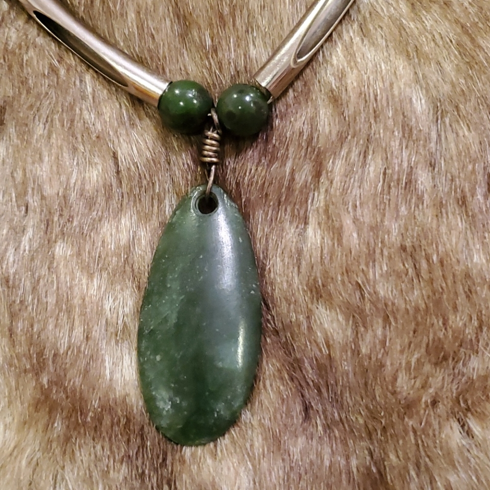 Jade necklace - Picture 2 of 7